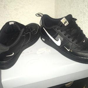 Air Force 1 LV8 UTILTY (GS)